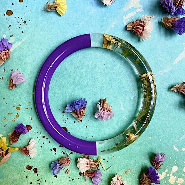 purple-resin-bangle-with-flowers